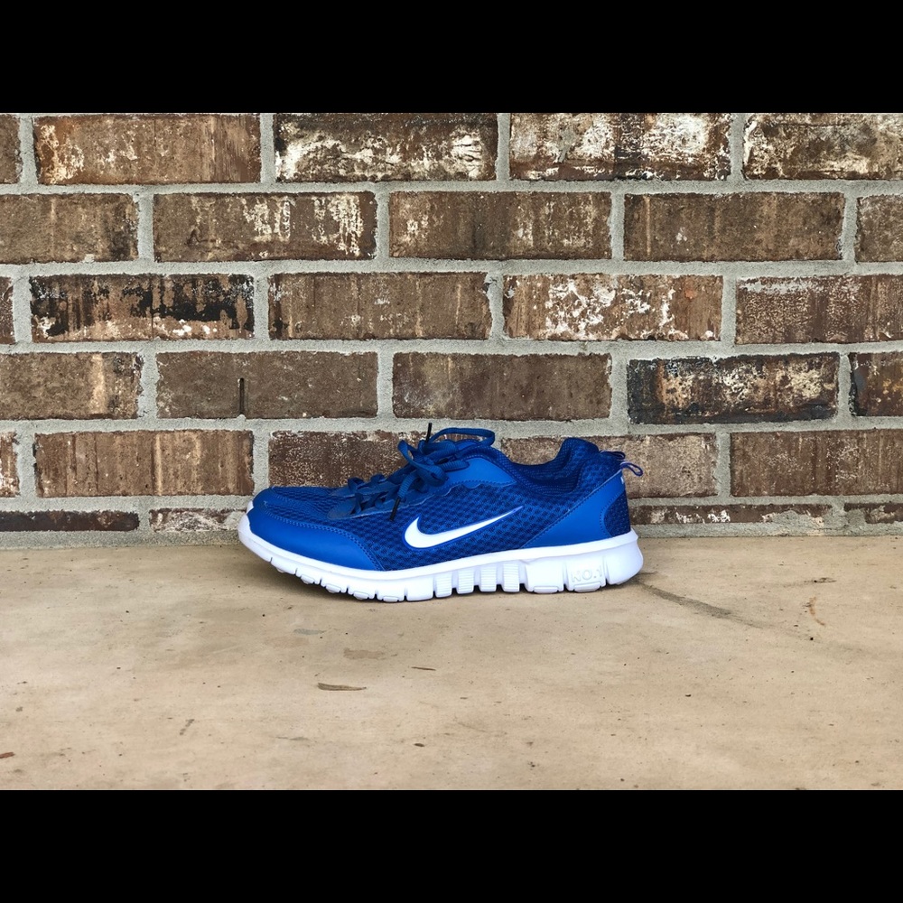 Women’s Blue Nike Sneakers